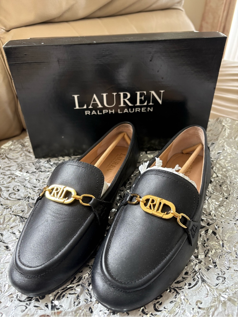 Lauren Ralph Lauren Averi Black Leather Loafers with Gold Bit - Picture 3 of 6